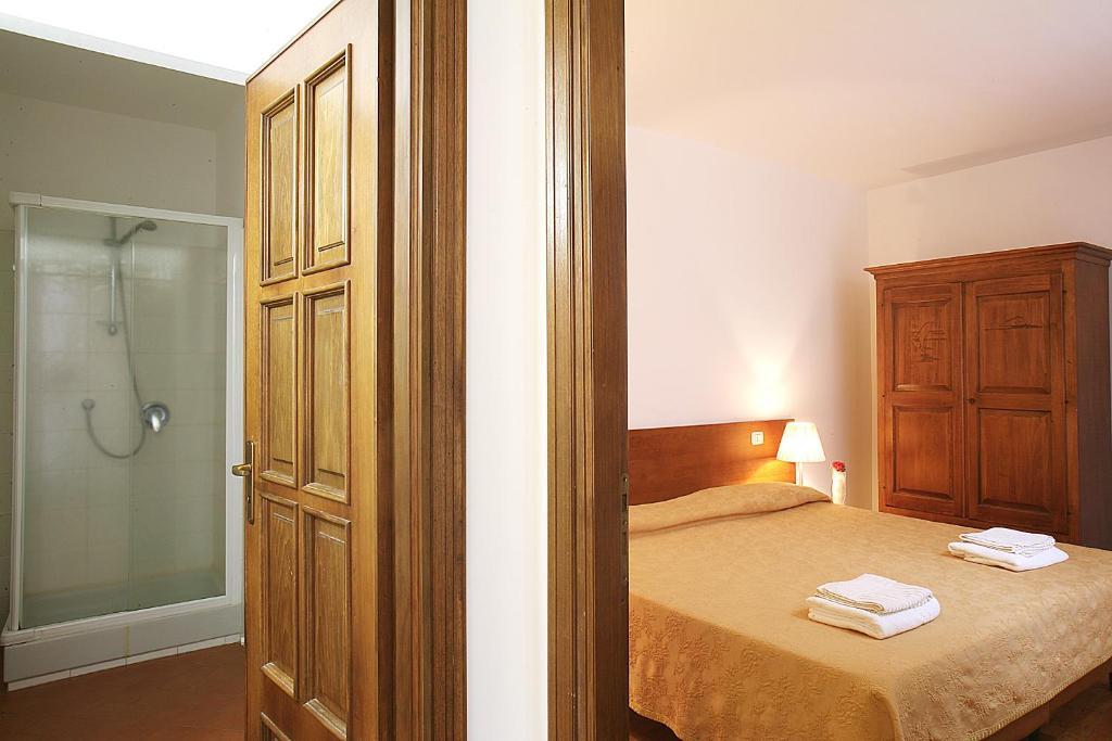 Residence Borgo San Sebastiano Bergeggi Room photo